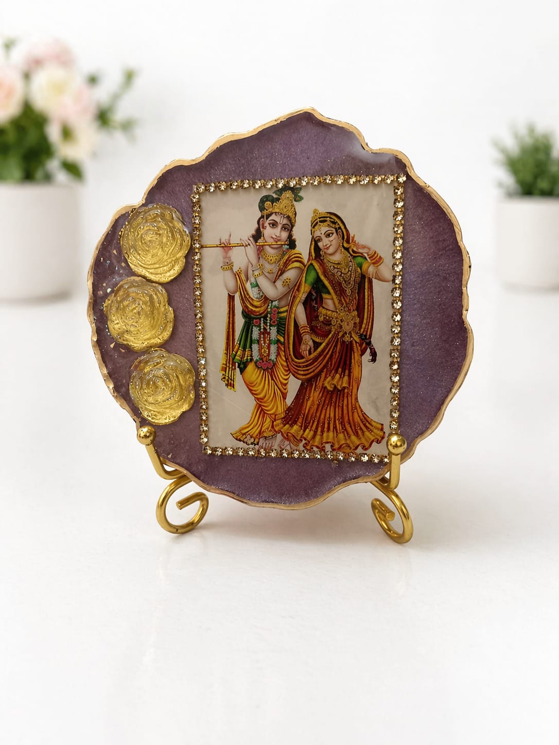 Radha Krishna Handcrafted Resin frame - The Artssy Potion