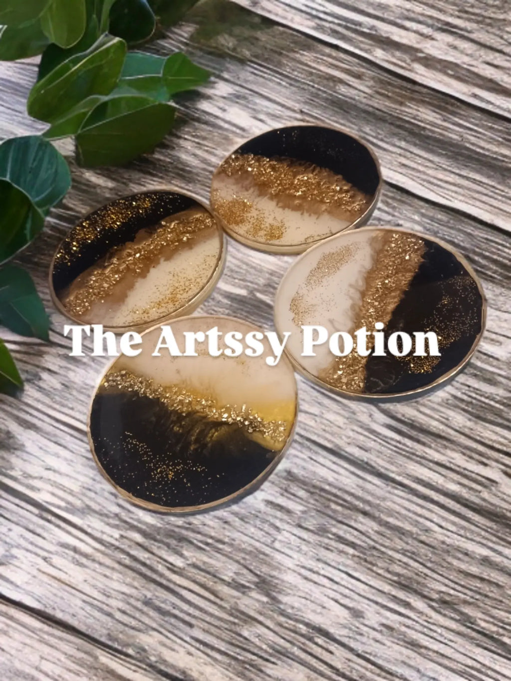 Monochrome Edit | Luxury Table Accessories | Handmade Resin Coaster set Glass Finish