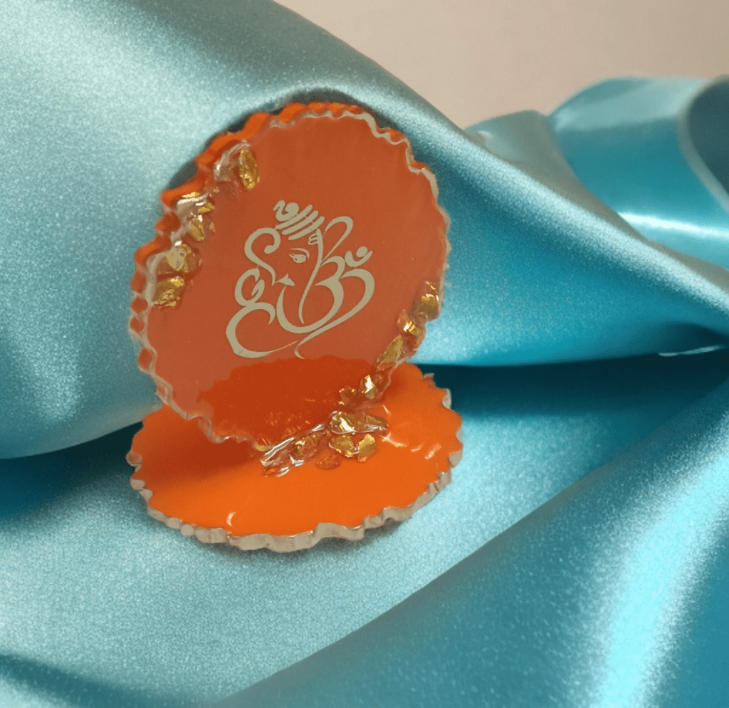 Sacred Saffron Ganesha Stand - The Artssy Potion